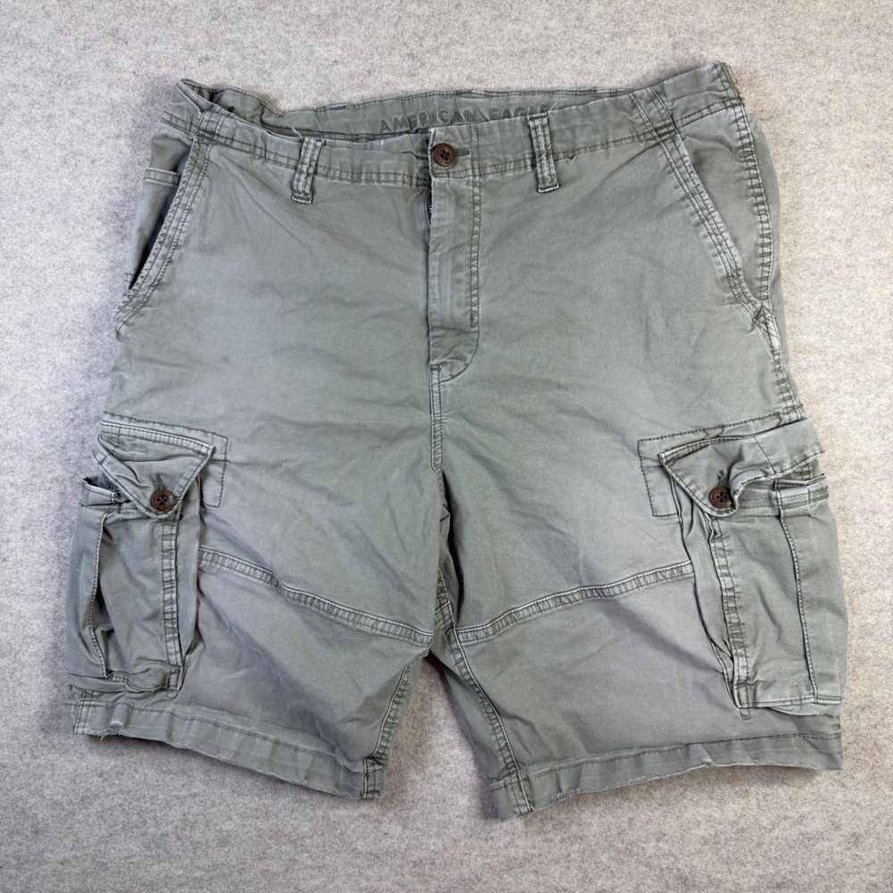 American Eagle Mens Cargo Shorts Green Size 40 Cotton Blend Utility Casual